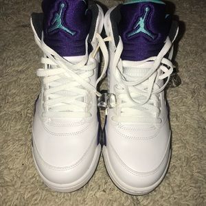 Air Jordan Retro Grape 5s